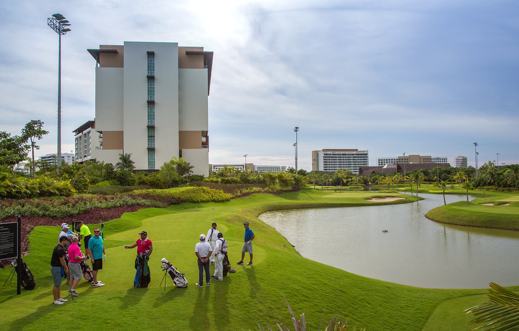 The Vidanta Celebrity Invitational Tournament tries out the new The Lakes Course.