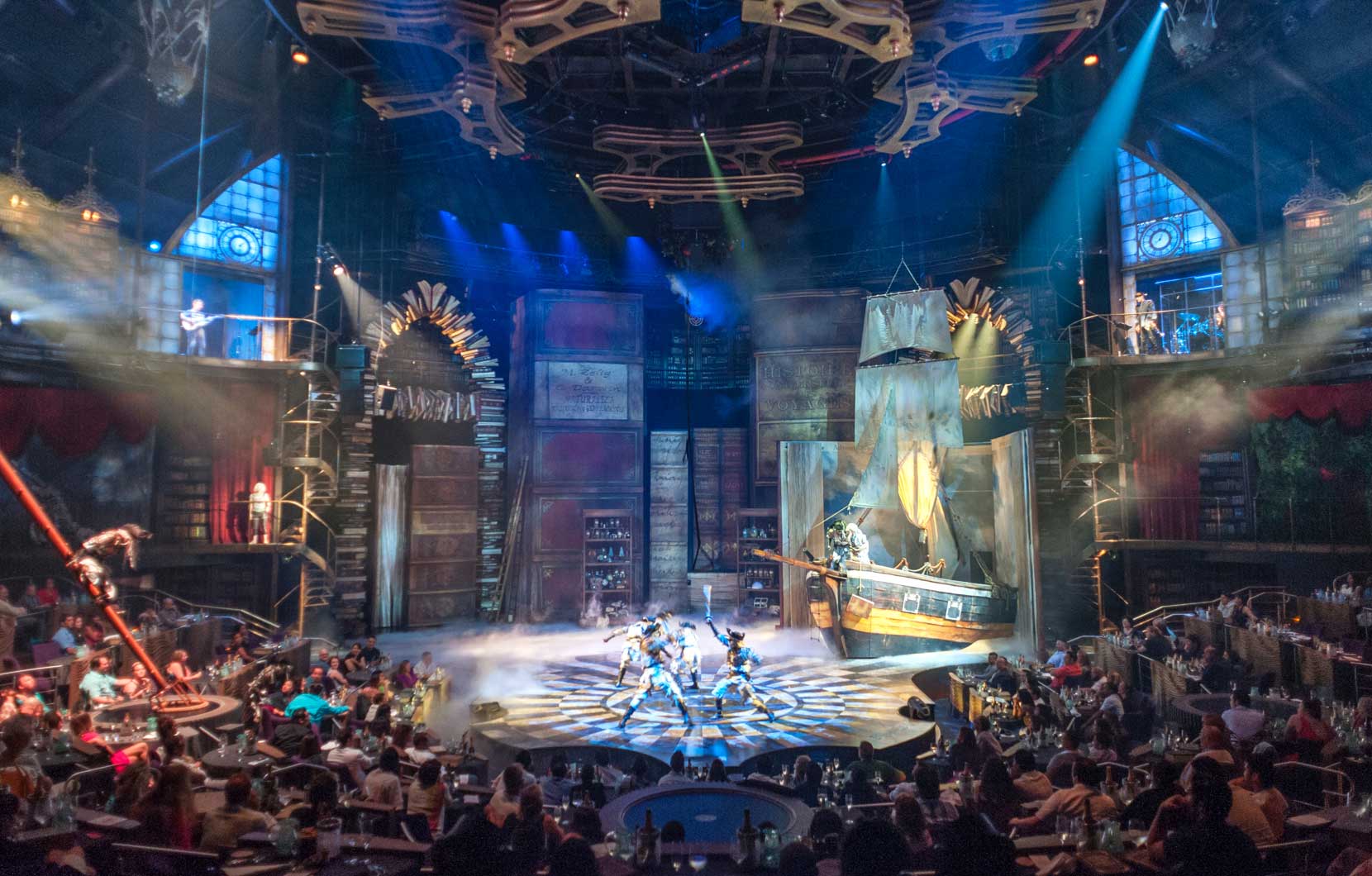 Inside the 600-person Cirque du Soleil theater at Vidanta Riviera Maya!