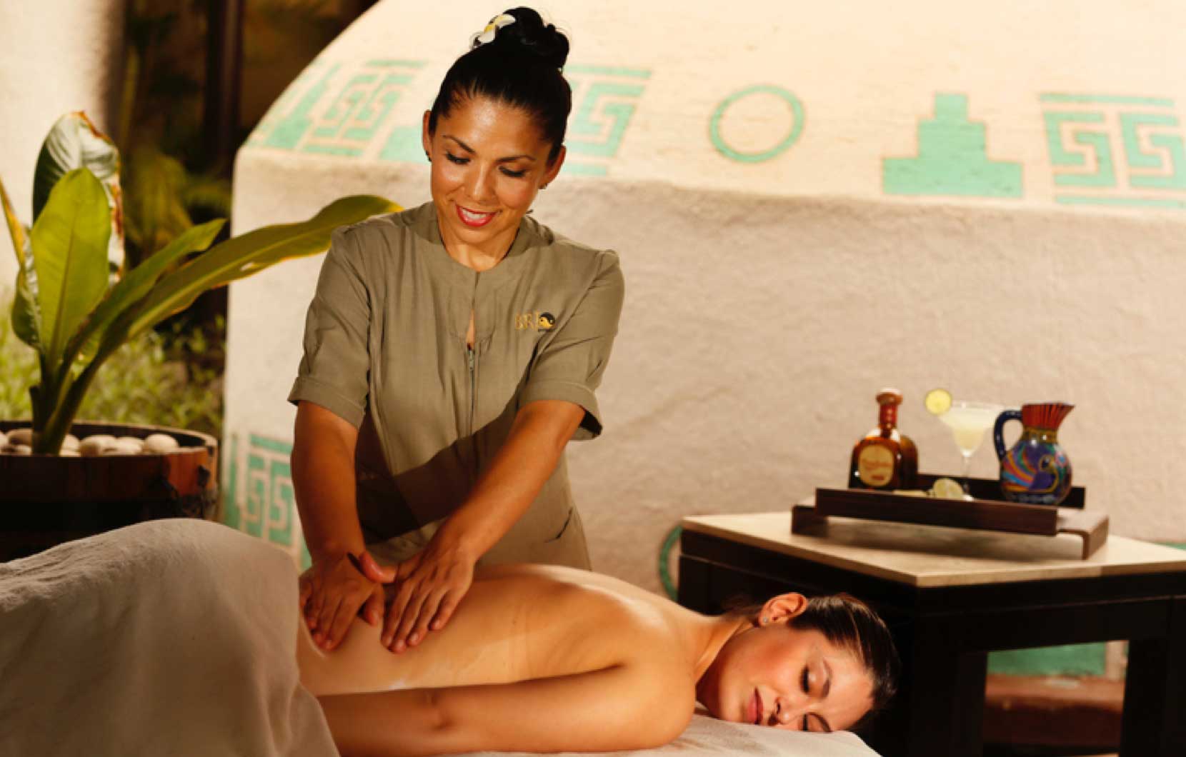 Our expert massage therapists will ensure your complete relaxation.